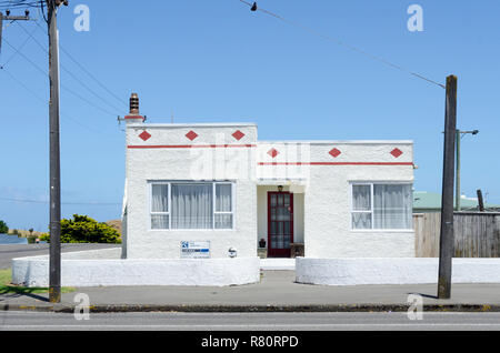 Bungalow de style Art Déco, Patea, Taranaki, île du Nord, Nouvelle-Zélande Banque D'Images