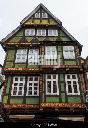 Vue de la décoration sur pignon de maison traditionnelle à Goslar, Basse-Saxe, Allemagne Banque D'Images