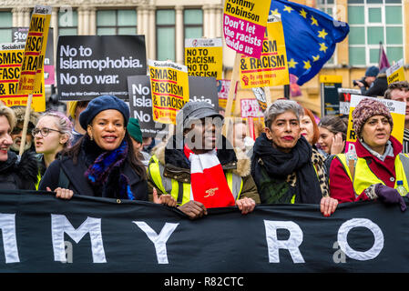 Pas de Tommy Robinson, pas de démonstration au fascisme, Londres, Royaume-Uni 10/12/2018 Banque D'Images