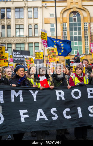 Pas de Tommy Robinson, pas de démonstration au fascisme, Londres, Royaume-Uni 10/12/2018 Banque D'Images