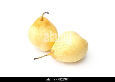 Chinois isolés (Poire, Poire asiatique, poires ya fruits coréen, nashi) sur le fond blanc Banque D'Images