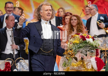 Londres, Angleterre. 12 décembre 2018, (COUVERTURE EXCLUSIVE) André Rieu fonctionne à Londres - Wembley-l'ETI Arena ,Angleterre, Crédit : Jason Richardson/Alamy Live News Banque D'Images