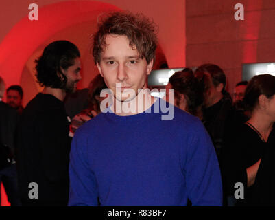 Berlin, Allemagne. Dec 12, 2018. L'acteur Jonathan vient à Berlin le 15e anniversaire de l'Medienboard Berlin-Brandenburg. Medienboard Berlin-Brandenburg GmbH est une entreprise d'état pour la promotion du film et l'emplacement dans le développement de Berlin et de Brandebourg. Credit : Annette Riedl/dpa/Alamy Live News Banque D'Images