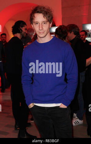 Berlin, Allemagne. Dec 12, 2018. L'acteur Jonathan vient à Berlin le 15e anniversaire de l'Medienboard Berlin-Brandenburg. Medienboard Berlin-Brandenburg GmbH est une entreprise d'état pour la promotion du film et l'emplacement dans le développement de Berlin et de Brandebourg. Credit : Annette Riedl/dpa/Alamy Live News Banque D'Images