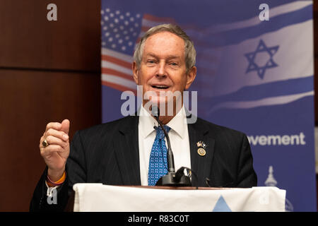 Représentant américain Joe Wilson (R-SC) à l'American Zionist Movement / AZM Washington Forum : renouveler l'engagement bipartite debout avec Israël et le Sionisme dans le Capitol Visitor Center à Washington, DC. Banque D'Images