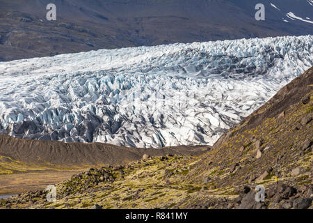 Avis sur glacier au sentier de randonnée, l'Islande Banque D'Images