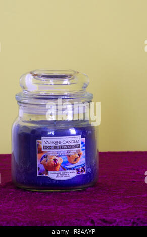 Yankee Candle Accueil Inspiration Parfum sucré muffins aux bleuets Banque D'Images