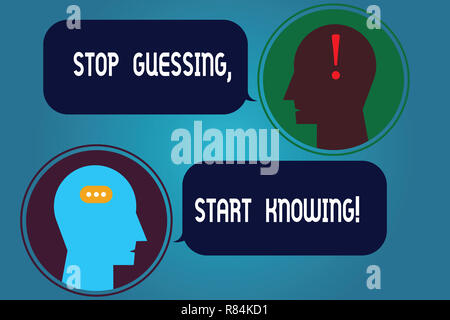 Écrit remarque montrant arrêter devinant en connaissance de cause. Photo d'objets américains ne pense obtenir les connaissances pour être sûr Messenger avec Chat Chefs S Banque D'Images
