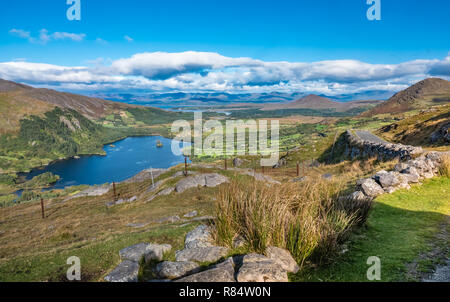 Glanmore Lake, le long de l'anneau de Beara, peu explorés et moins connue des touristes que l'Anneau du Kerry. Une beauté naturelle, paysages sauvages, Banque D'Images