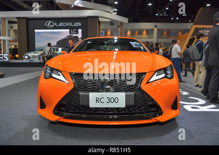 NONTHABURI - Novembre 28 : Lexus RC voiture 300 sur l'affichage à la 35e Thaïlande International Motor Expo le 28 novembre 2018 dans Nonthaburi, Thaïlande. Banque D'Images