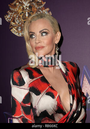 West Hollywood, CA, USA. 13 Décembre, 2018. 13 Décembre 2018 - West Hollywood, Californie - Jenny McCarthy. Fox's ''Le chanteur masqué'' Premiere Karaoke événement tenu au Club de menthe poivrée. Crédit photo : Faye Sadou/AdMedia Crédit : Faye Sadou/AdMedia/ZUMA/Alamy Fil Live News Banque D'Images