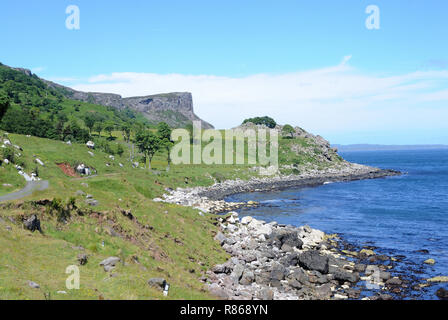 Murlough Bay juste entre tête et Torr Head. Le comté d'Antrim, en Irlande du Nord Banque D'Images