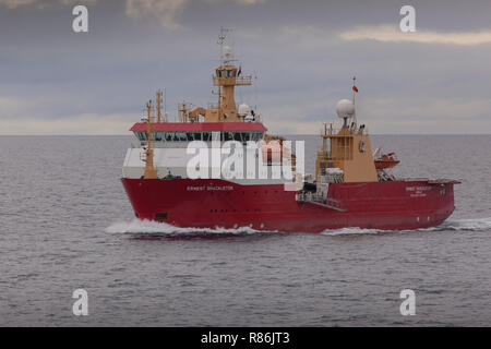 RRS Ernest Shackleton dans le Passage du Nord-Ouest 2016 Banque D'Images