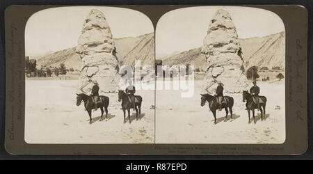 Le président Theodore Roosevelt's Western Tour, visite de la liberté, le Parc National de Yellowstone, Wyoming, USA, carte stéréo, R. Y., jeune société américaine, 1903 stéréoscopique Banque D'Images