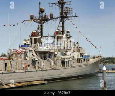 BREMERTON, Washington State, USA - Juin 2018 : l'USS Turner Joy est en exposition dans le port de Bremerton, WA, dans le cadre de l'US Naval Destroyer Museum Banque D'Images