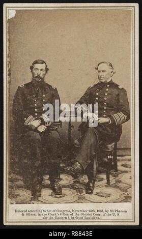 Le capitaine Percival Drayton et l'amiral David Farragut de U.S. Navy en uniforme) - McPherson & Oliver, photographes, 132 Canal Street, à l'étage Banque D'Images