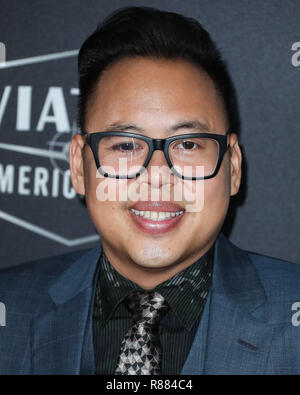 BEVERLY HILLS, LOS ANGELES, CA, USA - 04 NOVEMBRE : l'Acteur Nico Santos portant un costume Paul Smith, une chemise, et Tomas Maier chaussures Bottega Veneta et cravate arrive à la 22e Hollywood Film Awards tenue à l'hôtel Beverly Hilton le 4 novembre 2018 à Beverly Hills, Los Angeles, Californie, États-Unis. (Photo par Xavier Collin/Image Press Office) Banque D'Images