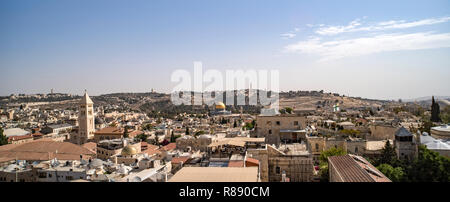 Paysage Israël attractions. Jérusalem vue de la vieille ville et la nouvelle ville. Vue du haut de la tour de David. Bâtiments anciens, Christian, Jewi Banque D'Images