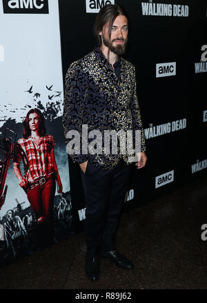 LOS ANGELES, CA, USA - 27 SEPTEMBRE : Tom Payne au Los Angeles Premiere d'AMC's 'The Walking Dead' Saison 9 tenue à la Directors Guild of America Theatre Complex le 27 septembre 2018 à Los Angeles, Californie, États-Unis. (Photo par Xavier Collin/Image Press Office) Banque D'Images