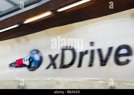 Winterberg, Allemagne. 14 Décembre, 2018. Squelette, Coupe du monde, les hommes, 2ème run dans le Veltins-Eisarena : Austin Florian des USA sur la piste. Credit : Christophe Gateau/dpa/Alamy Live News Banque D'Images