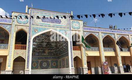 Shiraz, Iran. 20 Oct, 2018. Iran - Shiraz, capitale de la province de Fars, le sanctuaire Shah-Cheragh peut seulement être visité avec un guide officiel. Prise le 20.10.2018. Crédit : Rolf Zimmermann | utilisée dans le monde entier/dpa/Alamy Live News Banque D'Images