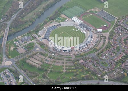 Riverside Sol, accueil de Durham County Cricket Club, Chester-le-Street, dans le comté de Durham, 2014. Créateur : Angleterre historique photographe personnel. Banque D'Images