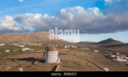 Vue aérienne de moulin , îles canaries Banque D'Images