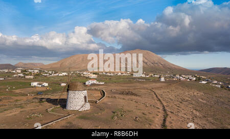 Vue aérienne de moulin , îles canaries Banque D'Images