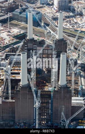 Rénovation de Battersea Power Station dans le cadre des neuf Elms le développement, Londres, 2018. Créateur : Angleterre historique photographe personnel. Banque D'Images