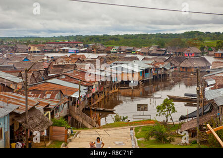Avis de Belen, Iquitos, Pérou au village Banque D'Images