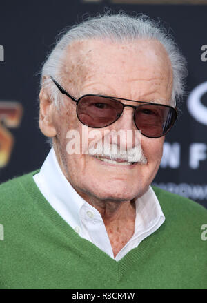 HOLLYWOOD, LOS ANGELES, CA, USA - 23 avril : Stan Lee lors de la première mondiale de Disney et Marvel Avengers : l'infini du 'guerre' tenue à l'El Capitan Theatre, Kodak Theater et Théâtre chinois de Grauman IMAX le 23 avril 2018 à Hollywood, Los Angeles, Californie, États-Unis. (Photo par Xavier Collin/Image Press Office) Banque D'Images