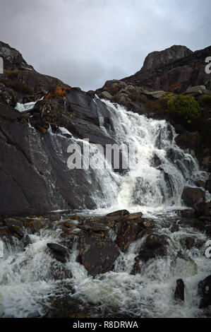 Sur Cwmorthin Tanygrisiau chute d'Afon, Ffestiniog Banque D'Images