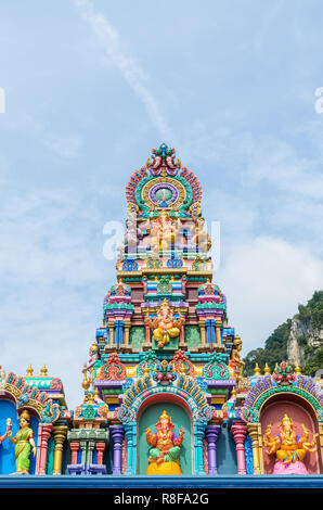 Close-up de la statues colorées au Batu Caves Temple, Kuala Lumpur, en Malaisie. Banque D'Images