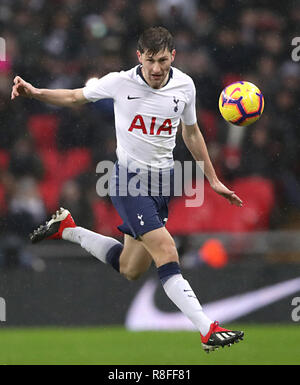 Tottenham Hotspur's Ben Davies en action au cours de la Premier League match au stade de Wembley, Londres. Banque D'Images