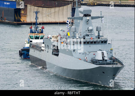 Corvette de classe Gawron polonais converti en navire de patrouille extracôtiers 241 ORP Slazak durant des essais en mer à Gdynia, Pologne. 20 novembre 2018 © Wojciech St Banque D'Images