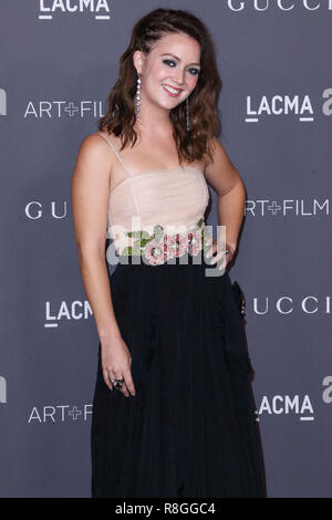 LOS ANGELES, CA, USA - 04 novembre : L'actrice Billie Lourd portant une robe Gucci arrive au LACMA Art  + Film 2017 Gala tenu au Los Angeles County Museum of Art, le 4 novembre 2017 à Los Angeles, Californie, États-Unis. (Photo par Xavier Collin/Image Press Office) Banque D'Images