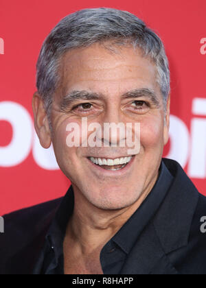 WESTWOOD, LOS ANGELES, CA, USA - 22 OCTOBRE : l'acteur George Clooney arrive à la Los Angeles Premiere de Paramount Pictures' 'Suburbicon" tenue au Regency Village Theatre le 22 octobre 2017 à Westwood, Los Angeles, Californie, États-Unis. (Photo par Xavier Collin/Image Press Office) Banque D'Images