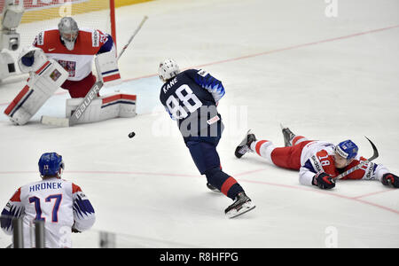 Herning, Danemark. 17 mai, 2017. Patrick Kane, USA Notes à 3-2 lors de la finale entre les USA et la République tchèque dans l'IIHF Championnat du monde hockey sur glace 2018 de la Jyske Bank Boxen, Herning, Danemark. Credit : Lars Moeller/ZUMA/Alamy Fil Live News Banque D'Images