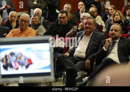 15 décembre 2018 - 15-12-2018 Centre des congrès de la gare maritime, Naples - Italie.Policy.Présentation de la nouvelle partie nommée l'PROTAGONISTE.Dans l'image : l'ancien ministre et chef de la loi de langue italienne de l'Italie au frères. Giorgia Meloni Crédit : Fabio Sasso/ZUMA/Alamy Fil Live News Banque D'Images