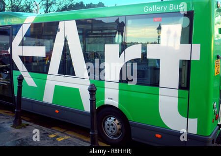 Edinburgh, Ecosse, Royaume-Uni, le 14 décembre.gratuitement l'autobus de transfert utilisés par les touristes à Édimbourg entre les différents musées gérés par la National Gallery of Scotland. Gerard crédit Ferry/Alamy Live News Banque D'Images