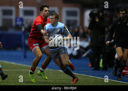 Cardiff, Wales, UK. Le 15 décembre 2018. Garyn Smith de Cardiff Blues en action.Heineken Cup pool 3 Champions, match de rugby, les Cardiff Blues v Saracens au Sport BT Cardiff Arms Park de Cardiff, le samedi 15 décembre 2018. Cette image ne peut être utilisé qu'à des fins rédactionnelles. Editorial uniquement. Photos par Andrew Andrew/Verger Verger la photographie de sport/Alamy live news Banque D'Images