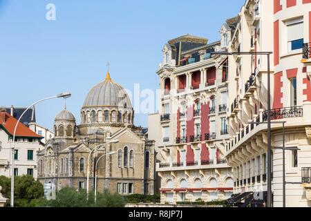 France, Pyrénées Atlantiques, pays de soleil, Biarritz, l'Église orthodoxe de la protection de la Mère de Dieu et Saint Alexandre de la Neva construit en 1892 sur le domaine impérial Banque D'Images