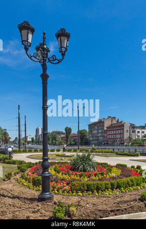 SOFIA, BULGARIE - 31 MAI 2018 : vue panoramique du pont au-dessus du Lion rivière Vladaya, Sofia, Bulgarie Banque D'Images