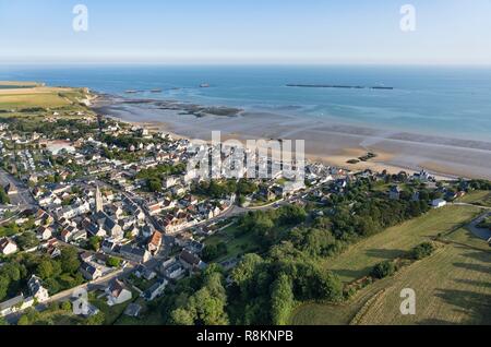 France, Normandie, Calvados (14), Arromanches les Bains (vue aérienne) Banque D'Images
