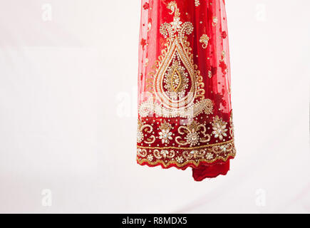 Mariage Saree rouge avec broderie détaillées Banque D'Images