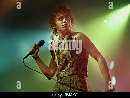 Greta Van Fleet effectuer à la Manchester Academy comprend : Greta Van Fleet, Josh Kiszka Où : Manchester, Royaume-Uni Quand : 15 Nov 2018 Credit : Sakura/WENN.com Banque D'Images