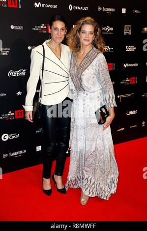 Emily Atef et Marie Baumer lors de la présentation du 31e Prix du Cinéma Européen 2018 au Teatro de la Maestranza. Sevilla, 15.12.2018 | Le monde d'utilisation Banque D'Images