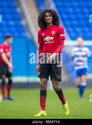 Reading, UK. Dec 16, 2018. Tahith Chong de Man Utd U23 au cours de la Premier League Division 2 2 match entre la lecture d'U23 et U23 Manchester United au stade Madejski, lecture, l'Angleterre le 16 décembre 2018. Photo par Andy Rowland. Crédit : Andrew Rowland/Alamy Live News Banque D'Images