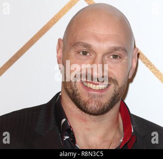 Birmingham, UK. Dec 16, 2018. Tyson Fury sur le tapis rouge à la BBC Sports Personality de l'année 2018 au Resorts World Arena. Credit : Keith Mayhew SOPA/Images/ZUMA/Alamy Fil Live News Banque D'Images