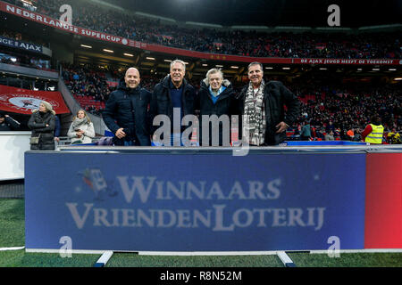 Amsterdam, Pays-Bas. Dec 16, 2018. AMSTERDAM, 16-12-2018 Johan Cruijff Arena, football, Saison 2018/2019 Eredivisie néerlandaise, gagnants de Vrienden Loterij pendant le match Ajax - de Graafschap . Credit : Pro Shots/Alamy Live News Banque D'Images